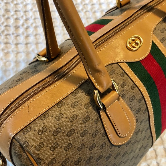 ‼️SOLD‼️ 🍒 Authentic Big Gucci Boston Bag 🍒 - Picture 3 of 16